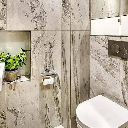 Merveil Signature - Valois - Louvre View Apartment