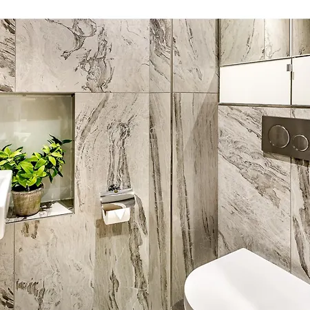 Merveil Signature - Valois - Louvre View Apartment Paris
