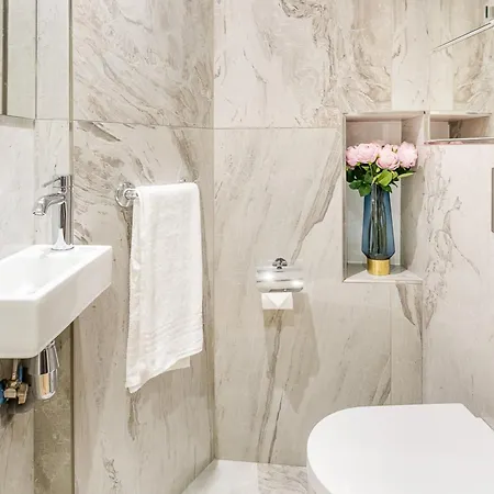 Merveil Signature - Valois - Louvre View Apartment